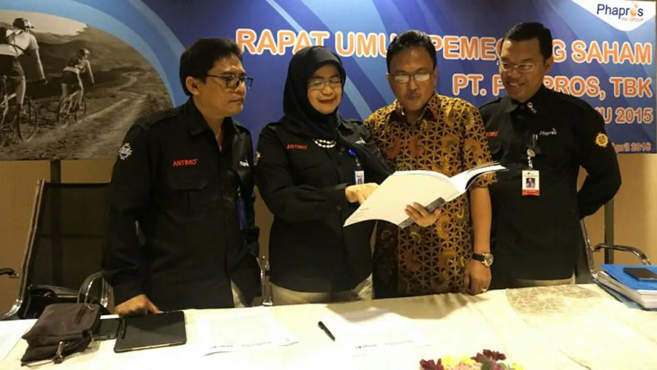 Phapros menggelar Rapat Umum Pemegang Saham (RUPS) Tahun Buku 2015 bertempat di Hotel Gumaya, Semarang. 