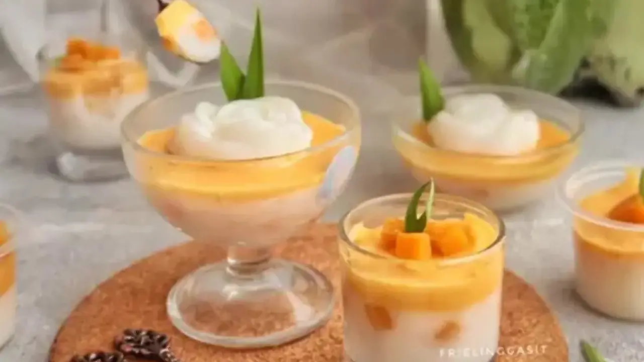 Resep lapis hunkwe ubi merah. (dok. Cookpad @frielinggasit)