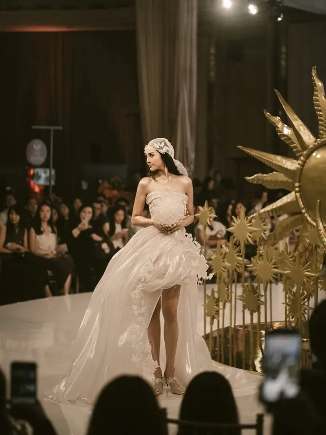 Anya Geraldine Tampil sebagai Pengantin Modern dalam Balutan Gaun “ELUNÉ” yang Artistik dan Lembut