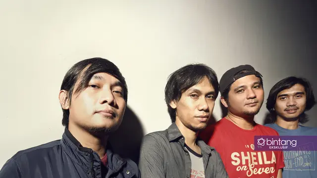 [Bintang] Eksklusif Sheila on 7 8