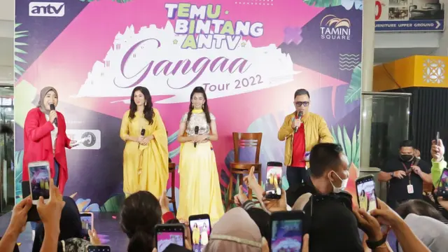 [Fimela] Citra Kirana dan Rezky Aditya