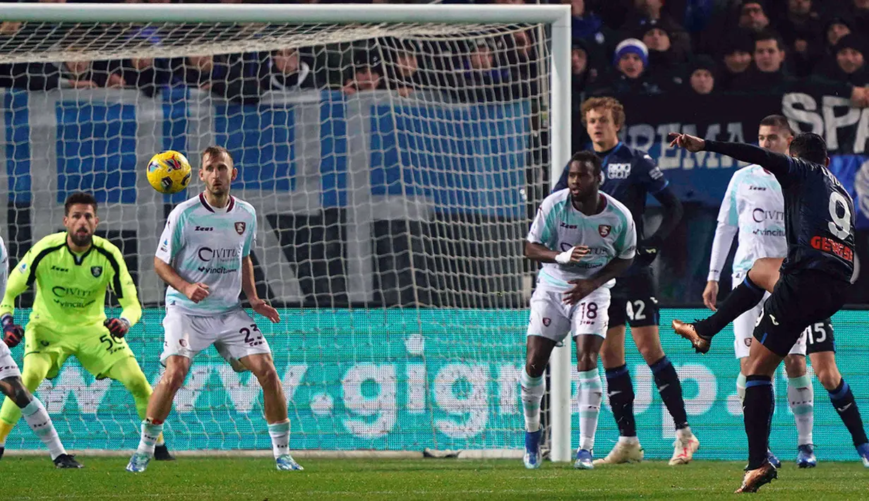 Meski kalah pada babak pertama, Atalanta berhasil bangkit kembali dan menang pada babak kedua. (Spada/LaPresse via AP)