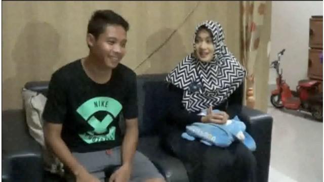 Ishardianti Rahma, pacar Evan Dimas selalu mengingatkan untuk tidak meninggalkan sholat ketika berada di Spanyol nanti.