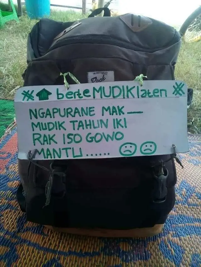8 Potret Tulisan Kocak di Belakang Motor Pemudik Ini Bikin Geleng Kepala