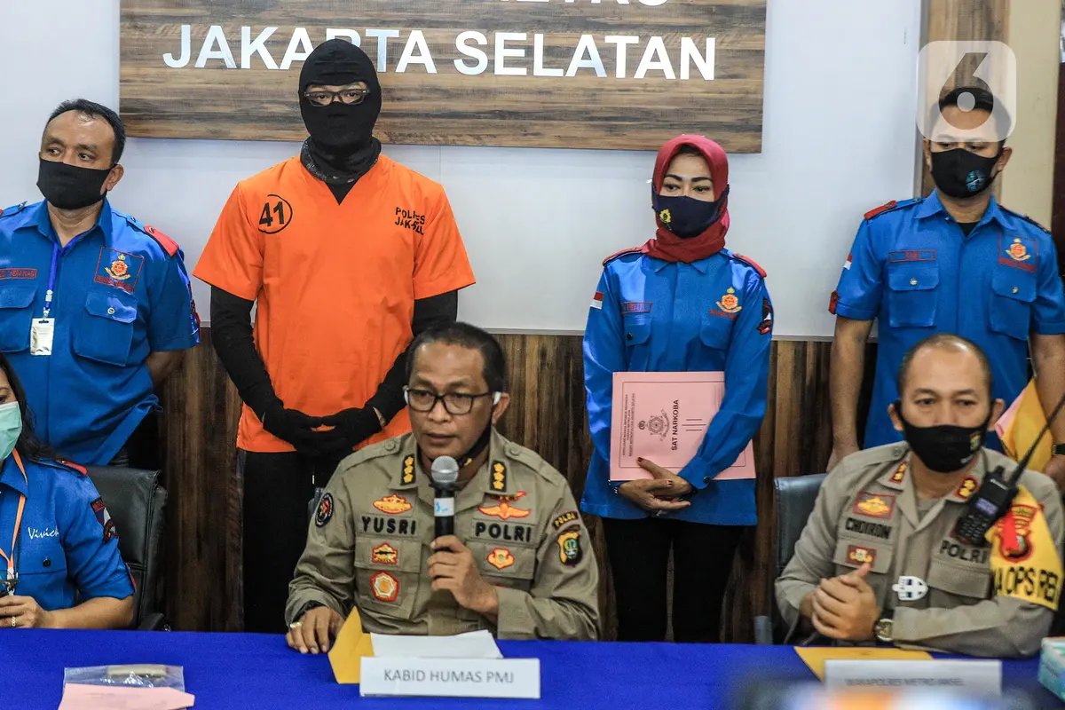 Gunakan Ganja, Aktor Dwi Sasono Ditangkap Polisi