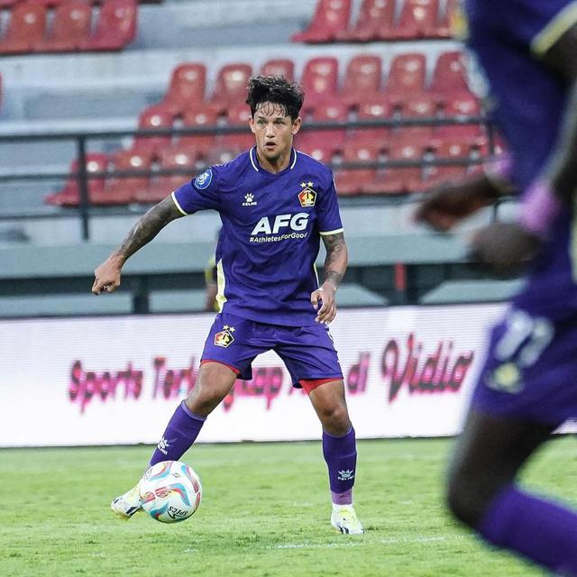 Kabar Terbaru Irfan Bachdim Suami Jennifer Bachdim, Sosoknya Sempat Viral Seiring Kabar Pertandingan Timnas U23 di Qatar