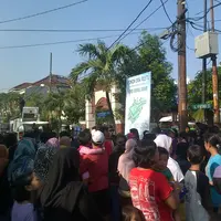 Warga Sambut Jenazah Olga Syahputra