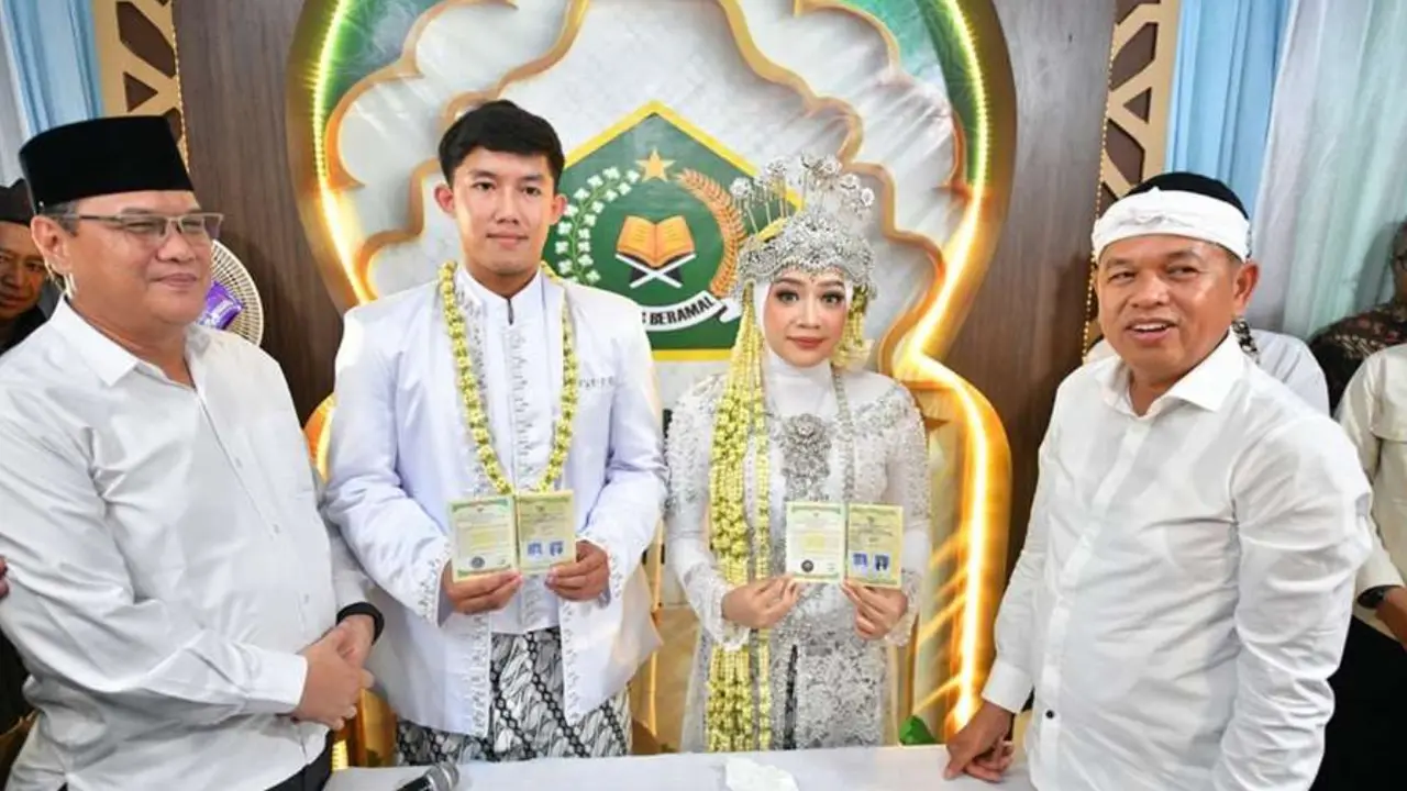 Cerita Pasangan Disabilitas Rungu Menikah di KUA Disaksikan Gubernur Jabar Dedi Mulyadi