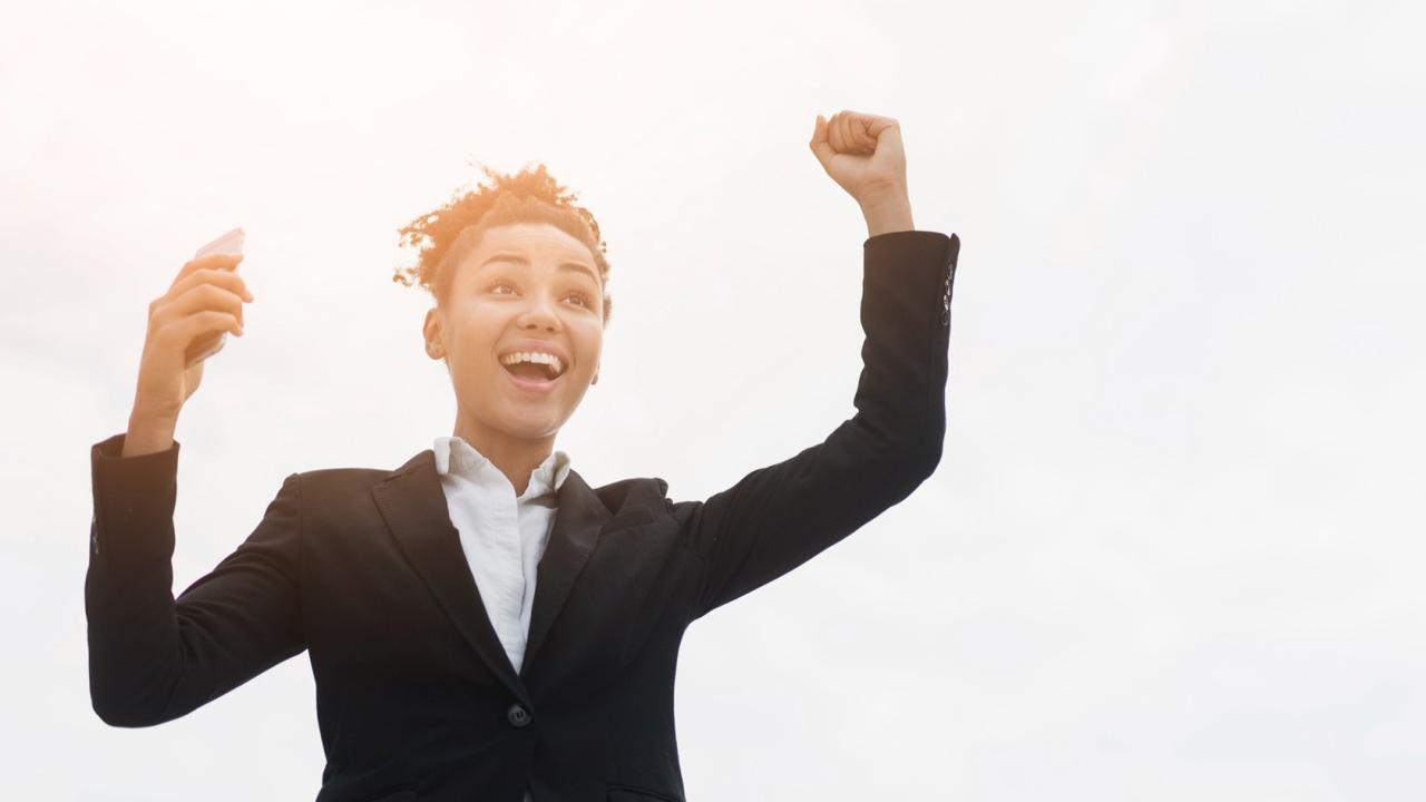 Ilustrasi berhasil, sukses, merayakan pencapaian, prestasi, semangat