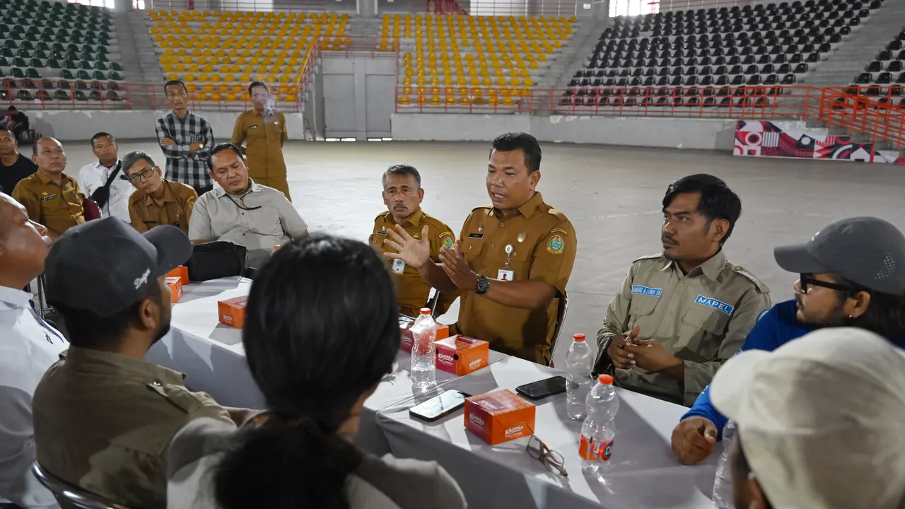 Pemerintah Provinsi Sumut melakukan pertemuan dengan Relawan Gimbal Alas Malang, Jawa Timur (Jatim), Pelni dan pihak terkait lainnya di Gedung Serbaguna (GSG).