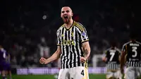 Kontrak Baru dan Kenaikan Gaji Dua Kali Lipat Lebih untuk Bek Sentral Juventus