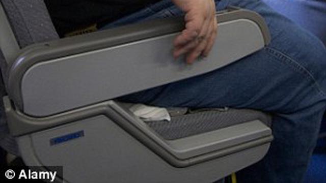 Penumpang Pesawat Obesitas Tak Disukai `Tetangganya`