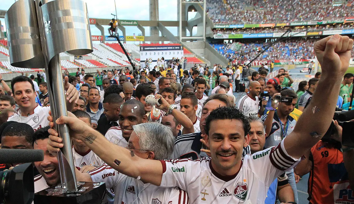Selepas dari Lyon, Fred gabung dengan Fluminense dan berhasil menjadi top scorer liga sebanyak dua kali serta meraih dua gelar Liga Brasil. (EPA/Marcelo Sayao)
