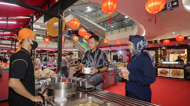 Berburu Jajanan di Festival Kuliner Imlek Bakso dan Mie Cibubur Junction