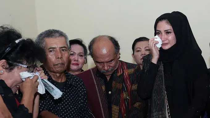 [Bintang] Suasana rumah duka Ibunda Natalie Sarah