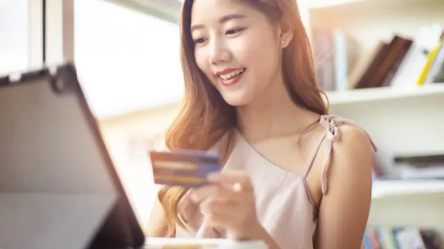 Super Praktis, Inilah 3 Keuntungan yang Didapatkan bila Berbelanja Secara Online