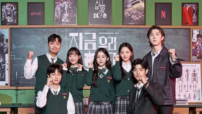 Sutradara Ungkap Alasan Seragam Siswa All of Us Are Dead Berwarna Hijau