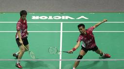 Aksi Tontowi Ahmad/Liliyana Natsir di partai final Asia Championship 2015 (ASSOCIATED PRESSAP)
