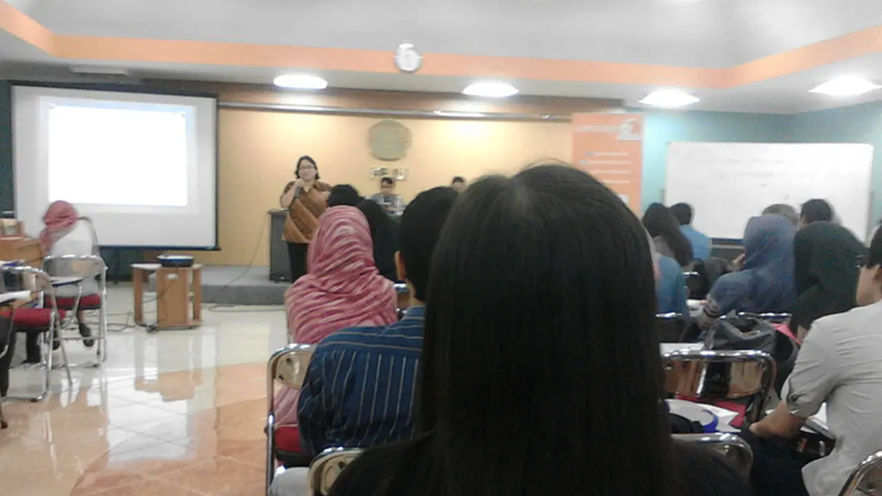 FEUI Adakan Kelas Kreatif Writing Bersama Liputan6 dan Gramedia