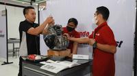 Mekanik AHASS melakukan persiapan dengan matang dalam menghadapi Honda Asia & Oceania Motorcycle Technician Skill Contest 2024. (AHM)