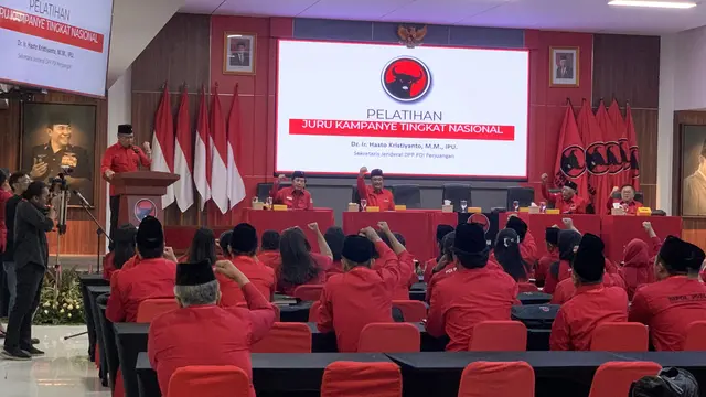 DPP PDI Perjuangan (PDIP) menggelar pelatihan juru kampanye (jurkam) partai tingkat nasional dalam menghadapi Pemilu 2024.