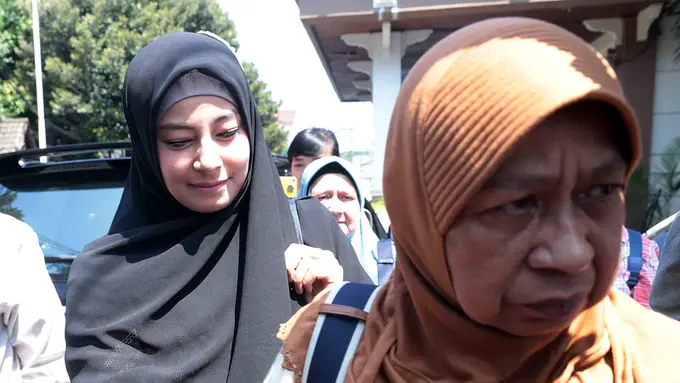 [Bintang] Putri Aisyah Aminah