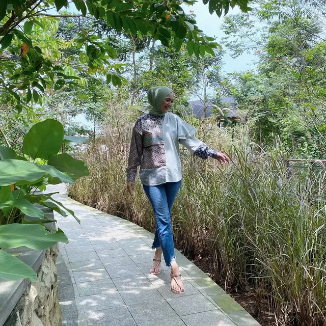 Turunkan Berat Badan 26 Kg, Ini 6 Penampilan Terbaru Citra Kirana yang Bak ABG