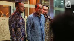 Dia yang datang didampingi kuasa hukumnya itu dipanggil Kejagung dalam kapasitas sebagai saksi. (Liputan6.com/Faizal Fanani)
