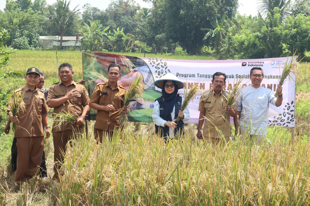 Program pengembangan dan edukasi beras sehat di Kecamatan Klari, Kabupaten Karawang, Jawa Barat (Jabar).