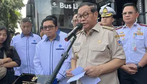 Pramono Larang Kontainer Kosong Parkir di Badan Jalan Cakung-Cilincing