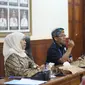 Perwakilan dari 8 Perguruan Tinggi di Jawa Timur bertemu dengan Gubernur Jawa Timur Khofifah Indar Parawansa, Jumat (22/11/2019).  (Foto: Liputan6.com/Dian Kurniawan)