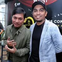 Yovie Widianto dan Glenn Fredly (Foto: Adrian Putra/Bintang.com)