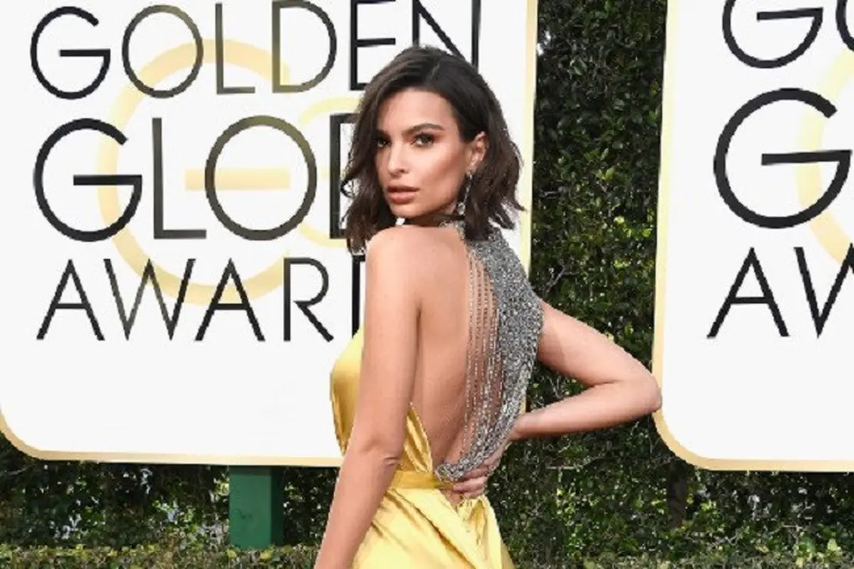 [Bintang] Emily Ratajkowski