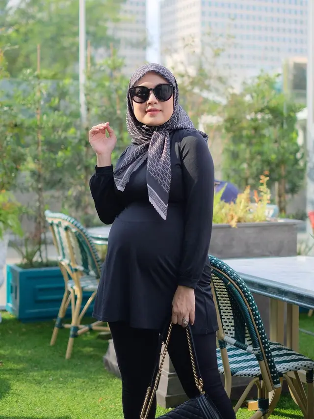 Baby Bump Vizza Dara