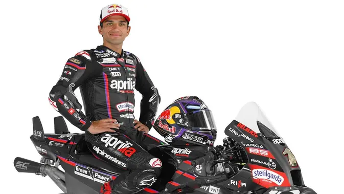 Apresiasi Sejarah: Aprilia Luncurkan Tim MotoGP 2025 dengan Jorge Martin Memakai Nomor Ikonik 1!