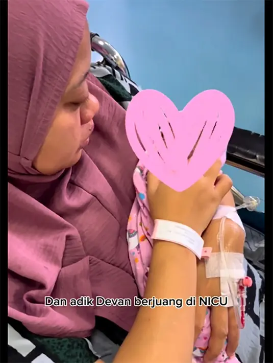 Pada hari yang sama, malam Musdalifah melahirkan anak kembar  laki dan perempuan. Pasangan ini memberi nama Devin Afta Asadel dan Devan Afla Asadel. [Instagram/musdalifahbasri]