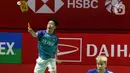 Pebulu tangkis ganda putra Indonesia Kevin Sanjaya/Marcus Gideon saat melawan pebulu tangkis ganda putra China Liu Yu Chen/Ou Xuan Yi pada babak 16 besar turnamen Daihatsu Indonesia Masters 2023 di Istora Senayan, Jakarta, Kamis (26/1/2023). The Minions gagal lolos ke babak selanjutnya karena memutuskan untuk mundur atau retired pada set ketiga akibat cedera yang dialami Marcus Gideon saat ganda China unggul dengan skor 19 - 21, 21-8, dan 11-6. (Liputa6.com/Herman Zakharia)