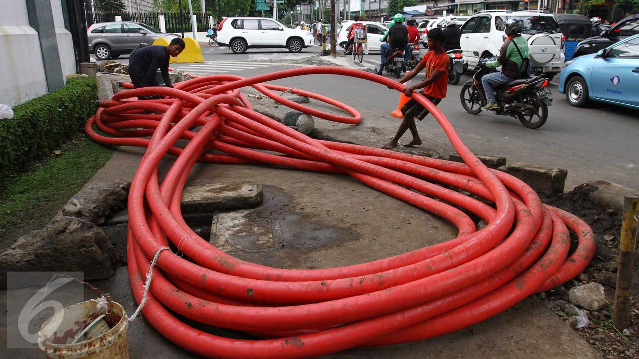 20161028- Upah Buruh Harian Lepas di Jakarta Masih Rendah-Jakarta-Angga Yuniar