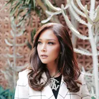 7 Transformasi Maia Estianty dari Siswa SMP Hingga Sekarang (IG/maiaestiantyreal)