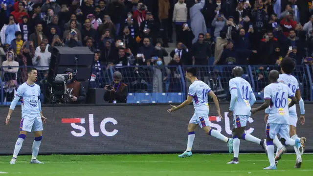 Foto: Melihat Lagi Duel Ronaldo Vs Messi di Lapangan Hijau, PSG Bungkam Riyadh All Star