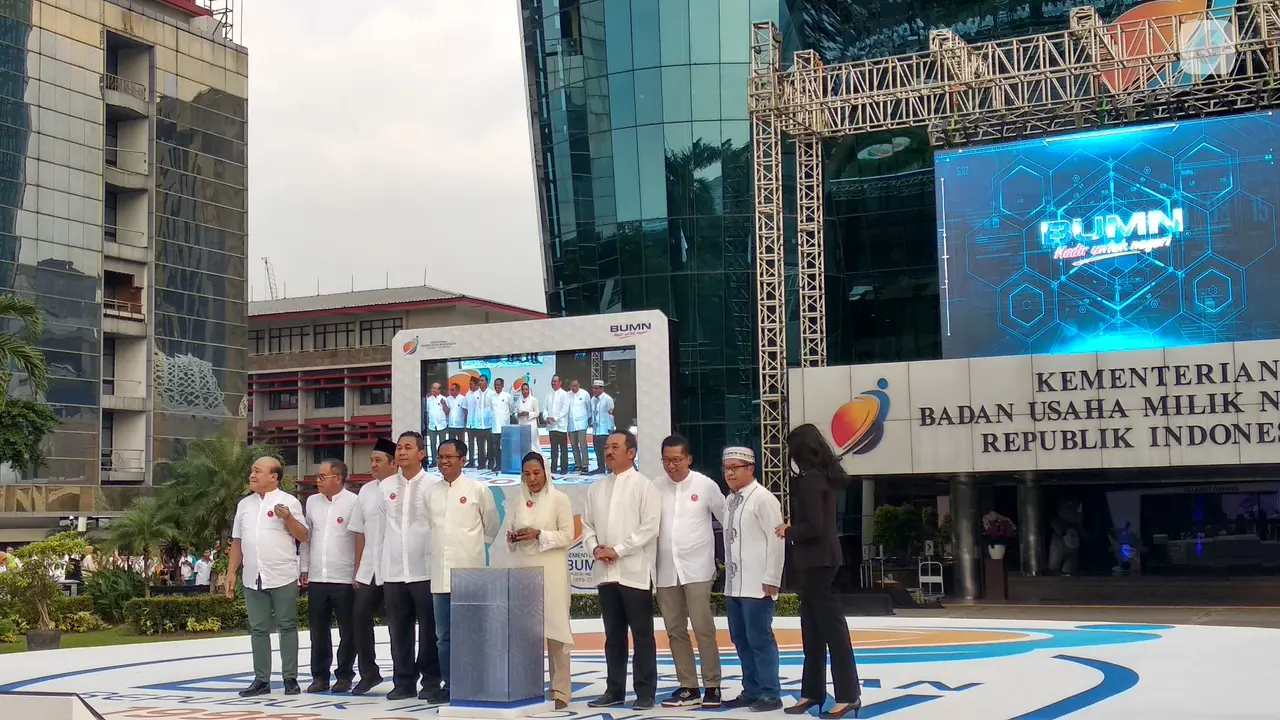 Menteri Rini Soemarno resmikan gedung baru Kementerian BUMN.