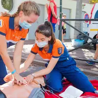 Jika kamu tidak dapat menjaga kadar kolesterol dalam tubuh, risiko terkena gangguan kesehatan akan semakin meningkat (Foto: Unsplash.com/Michel E)