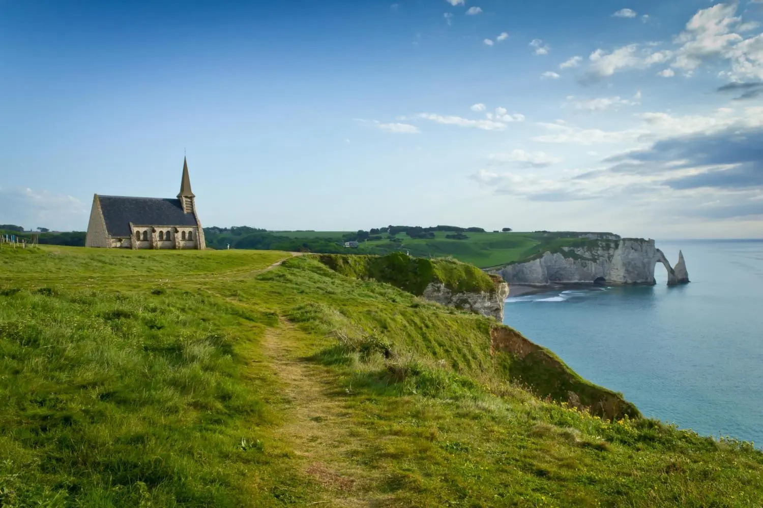 Normandy, Perancis. (grayline.com)
