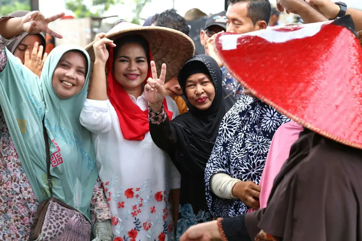 Calon Wakil Gubernur Jawa Timur Puti Guntur Soekarno