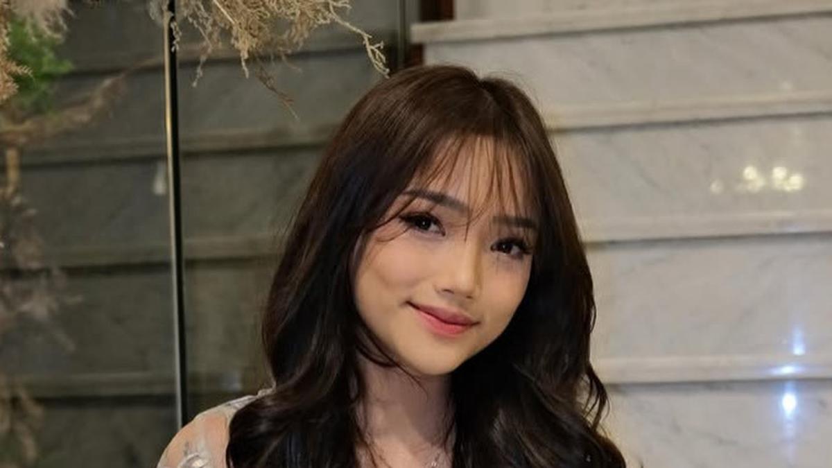 Momen Keakraban Fuji dan Vilmei, Kompak Joget Bareng dan Dipuji Bak Kembaran Cantik