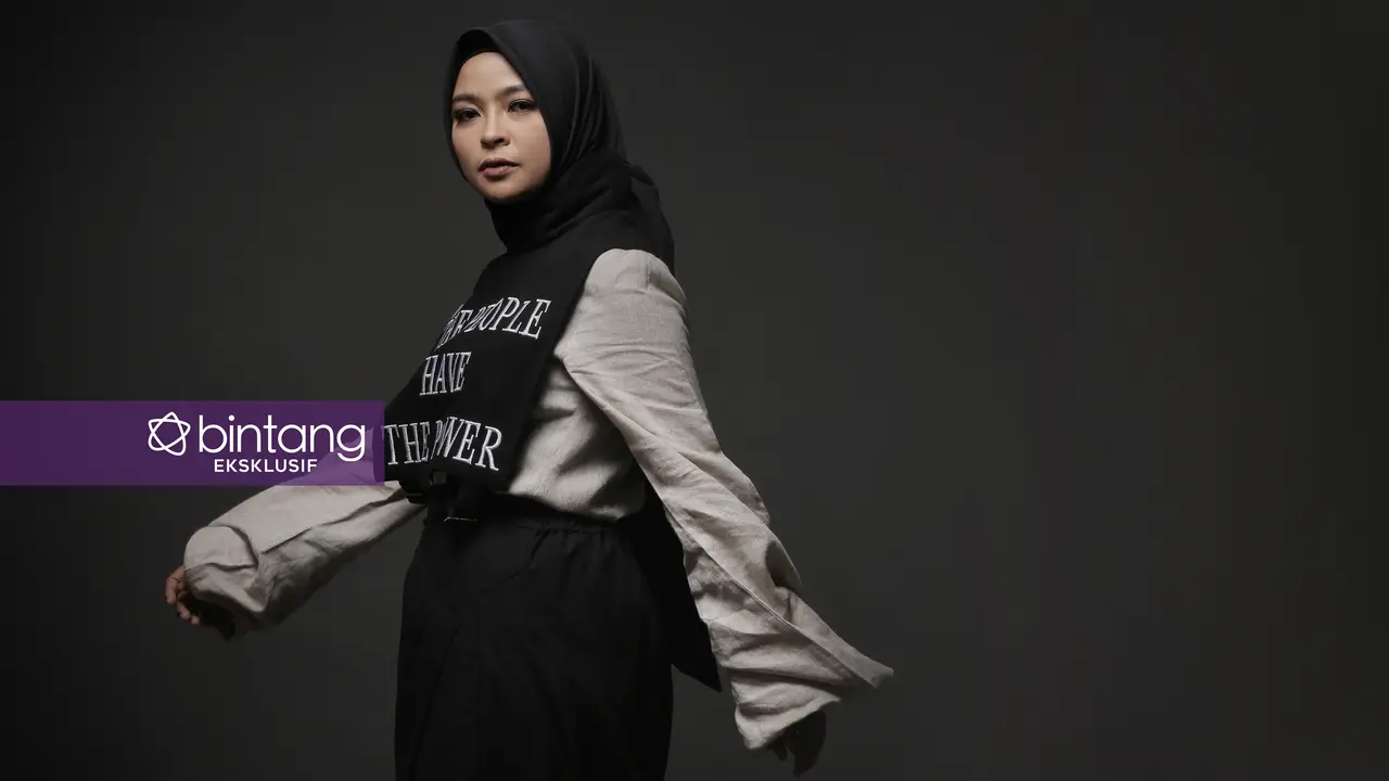 [Bintang] Tantri Kotak A1