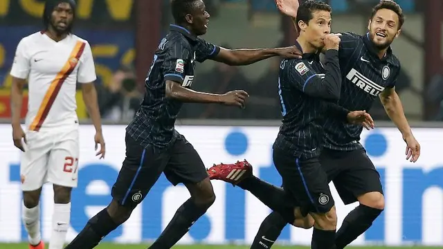 Inter Milan berhasil memetik kemenangan 2-1 atas AS Roma di giornata ke-32 Liga Italia Serie A yang berlangsung di Giuseppe Meazza, Minggu (26/4/2015) dini hari WIB.