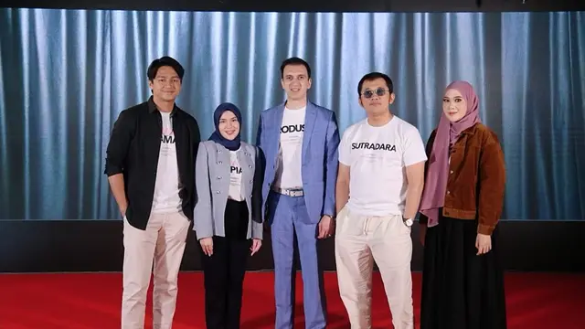 Ipar Adalah Maut