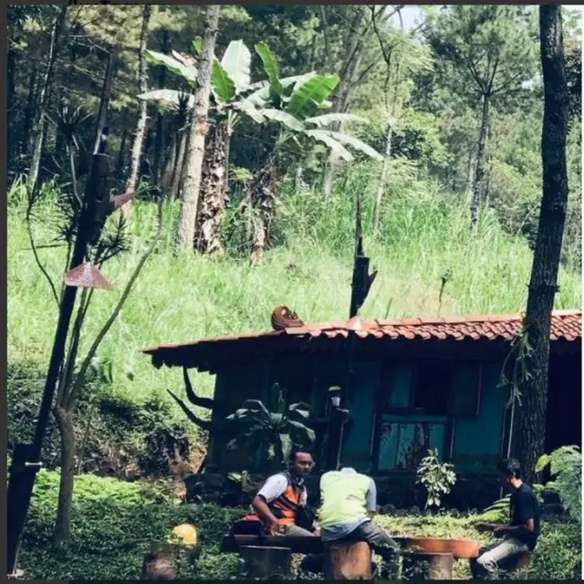 Kedai Hutan Cempaka di Prigen, Pasuruan, Jawa Timur