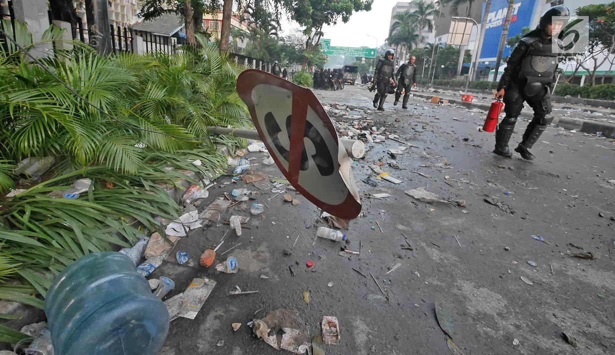 Foto Yang Tersisa Dari Kerusuhan 22 Mei Di Sekitar Jakarta News